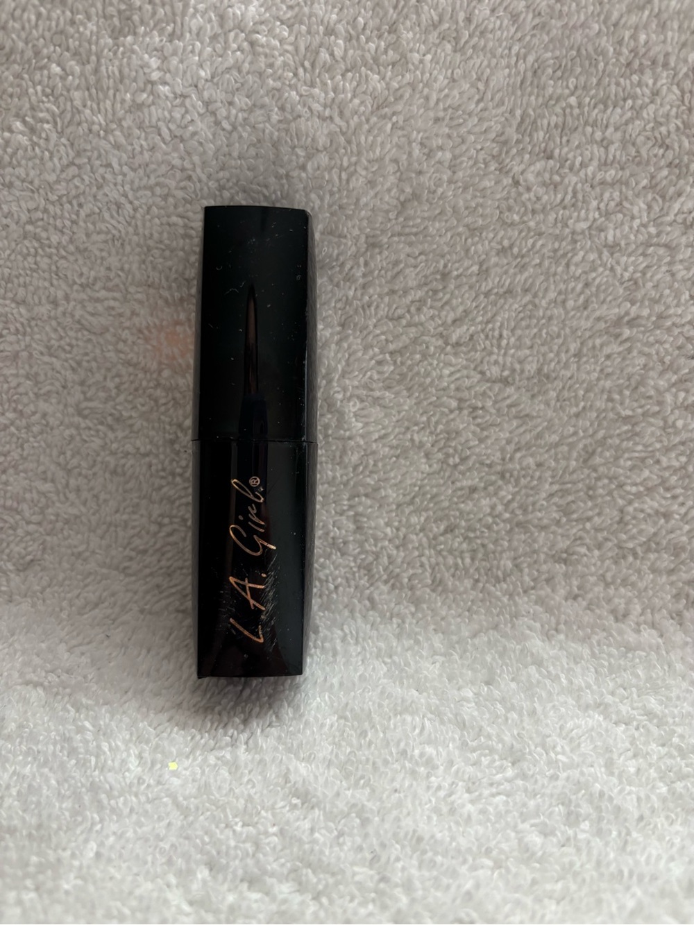 New LA girl lipstick shade hyped